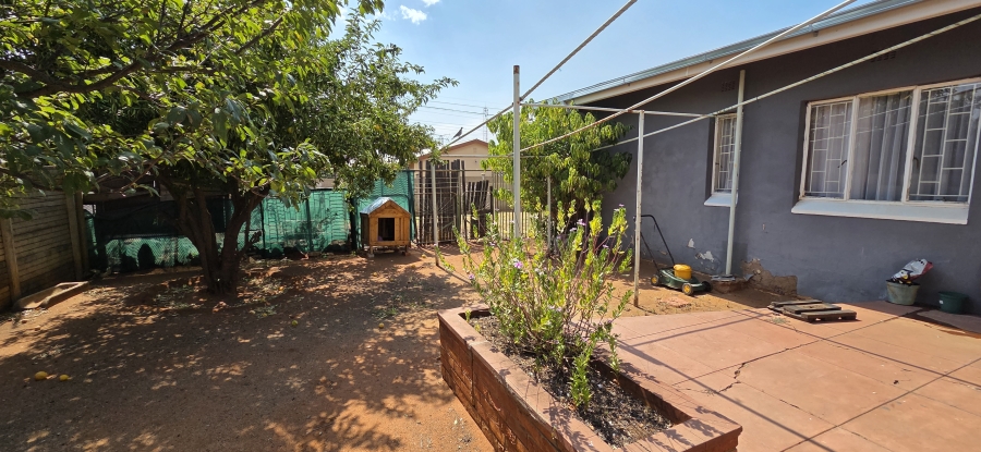 3 Bedroom Property for Sale in Beaconsfield Northern Cape